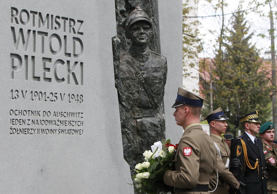 Μνημείο στην Πολωνία προς τιμήν του Witold Pilecki