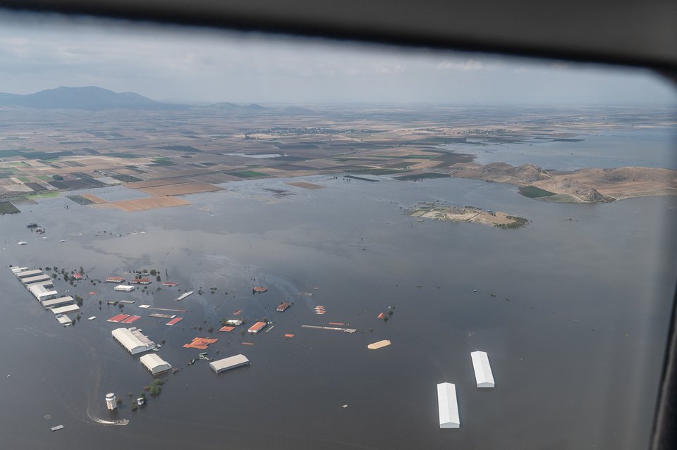 Πλημμυρισμένες περιοχές στη Θεσσαλία από ψηλά