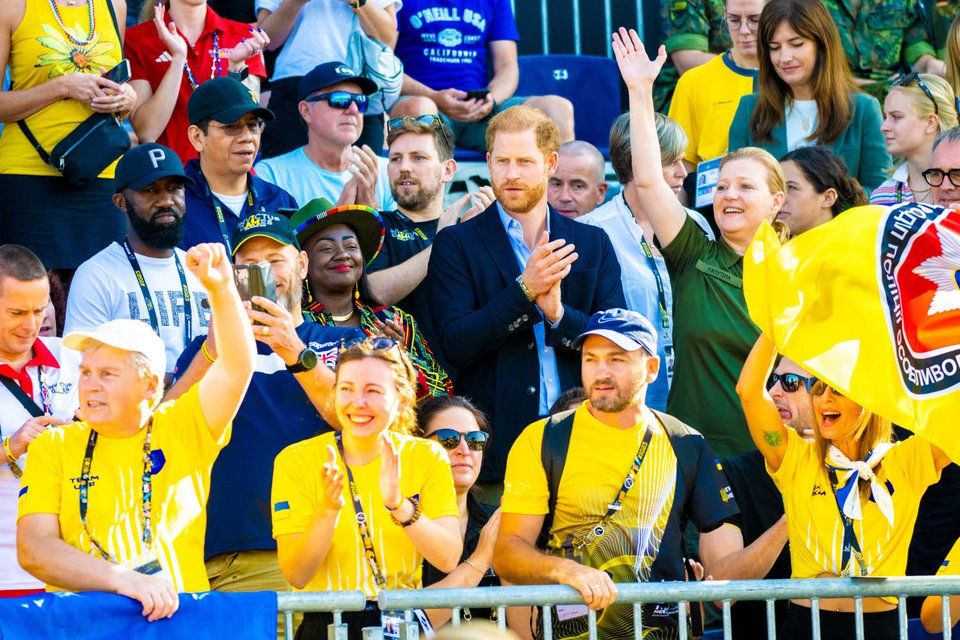 Ο πρίγκιπας Χάρι στις εξέδρες των Invictus Games