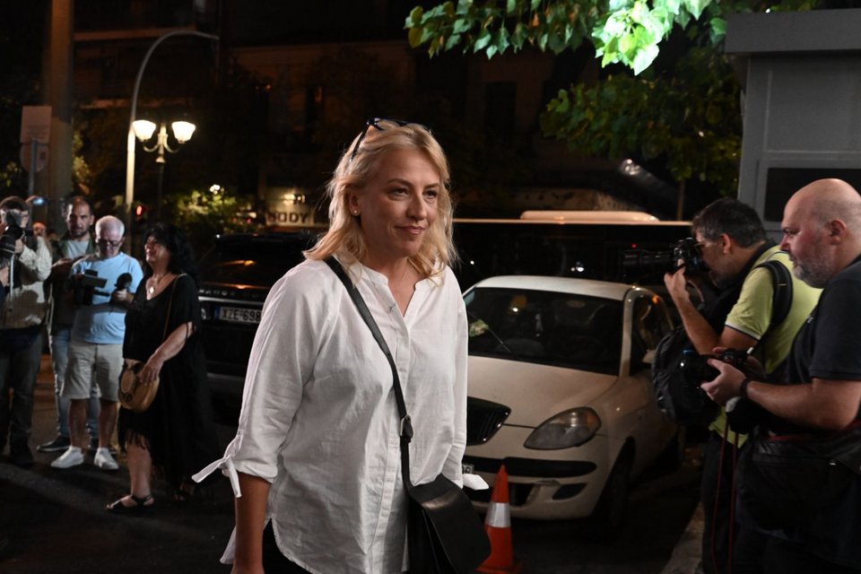 Η Ρένα Δούρου