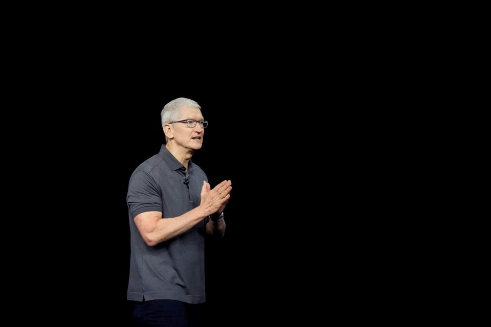 Ο Tim Cook, CEO της Apple, στην παρουσίαση των νέων iPhone 15