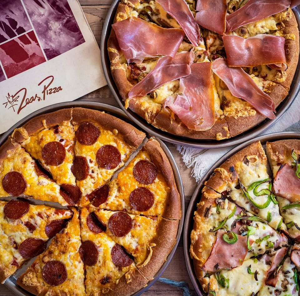 Οι πίτσες του Pizza Zeas στη Νέα Σμύρνη έχουν καναδέζικη παχιά ζύμη / Φωτογραφία: zeaspizza_neasmirni/Instagram