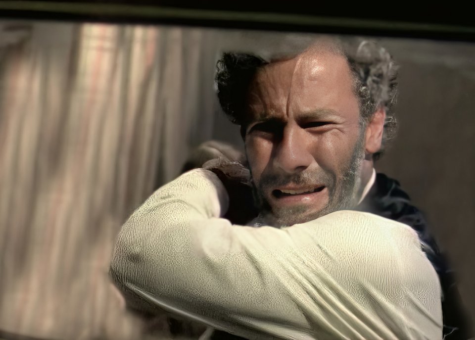 Σταυρος Ξαρχάκος