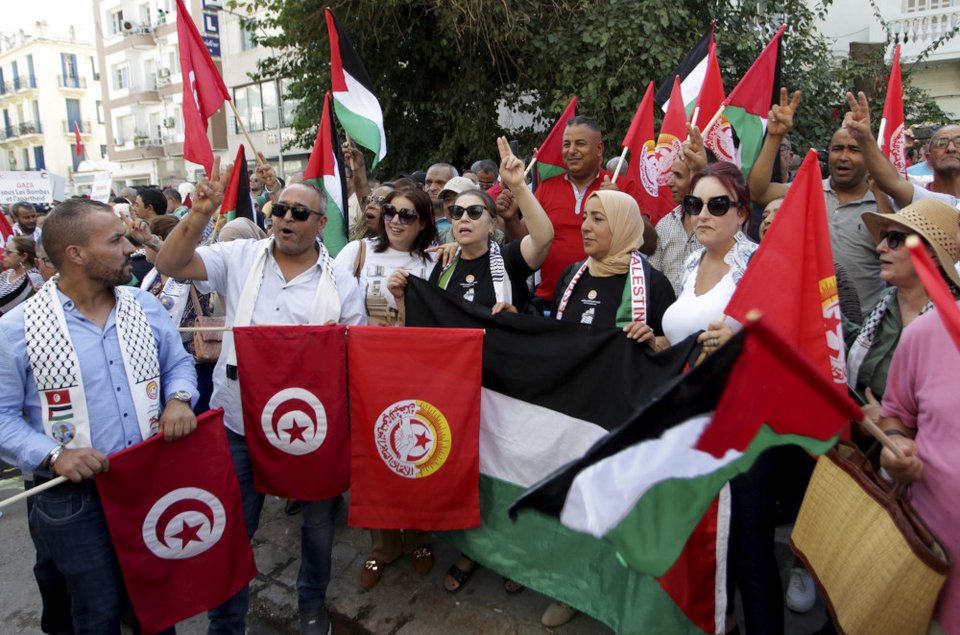 Χιλιάδες διαδήλωσαν στη Τύνιδα υπέρ της Παλαιστίνης