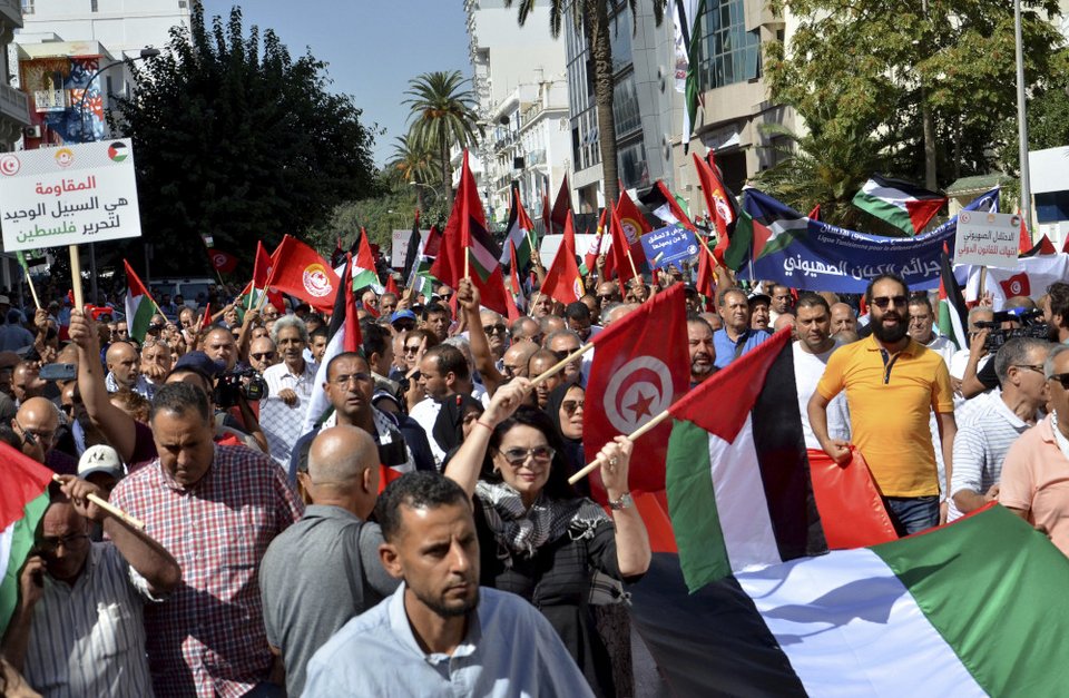 Χιλιάδες διαδήλωσαν στη Τύνιδα υπέρ της Παλαιστίνης