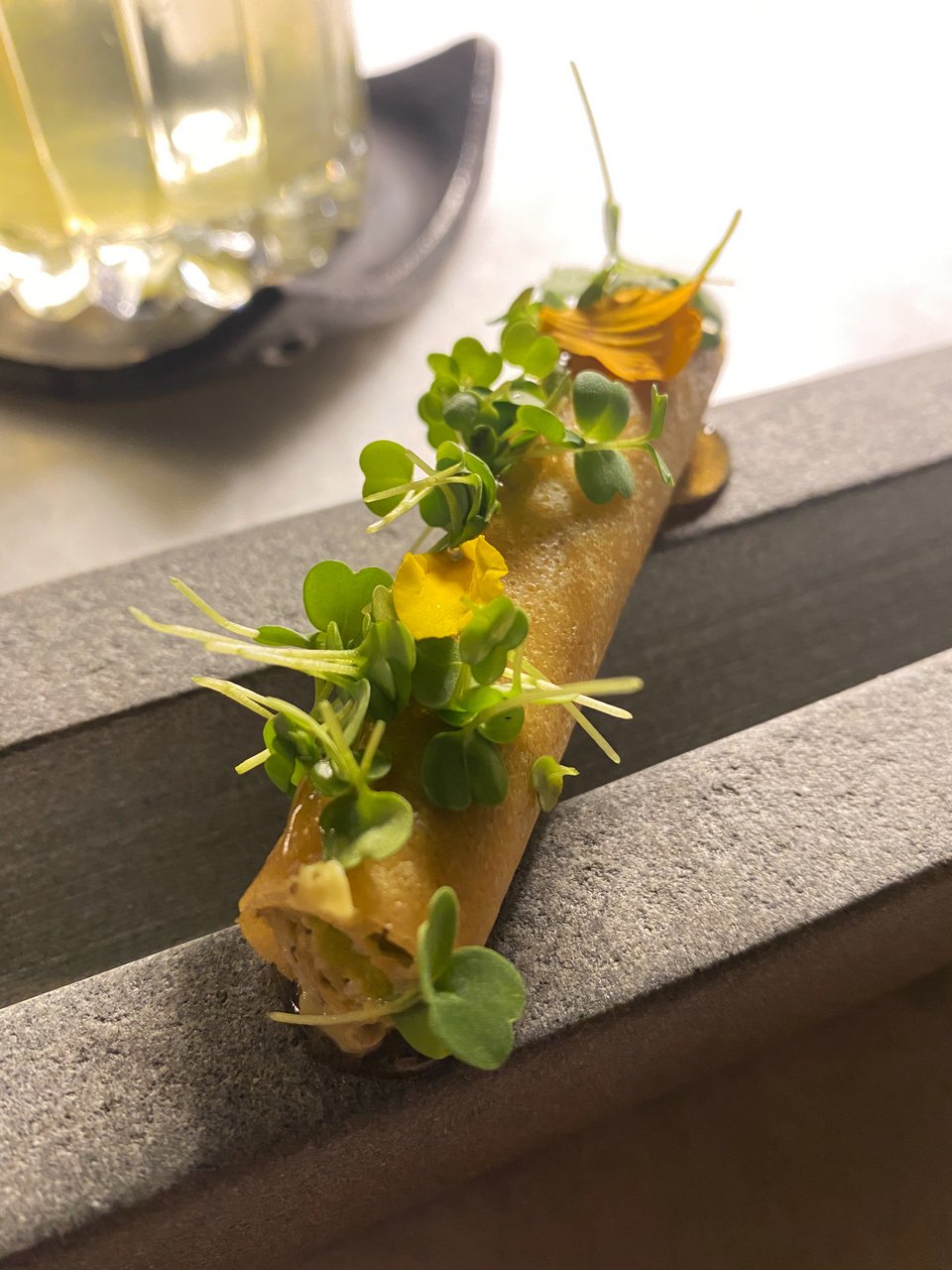 Το κανελόνι με ταρτάρ καβουριού / Φωτογραφία: Μάνος Λειβαδάρος/iefimerida