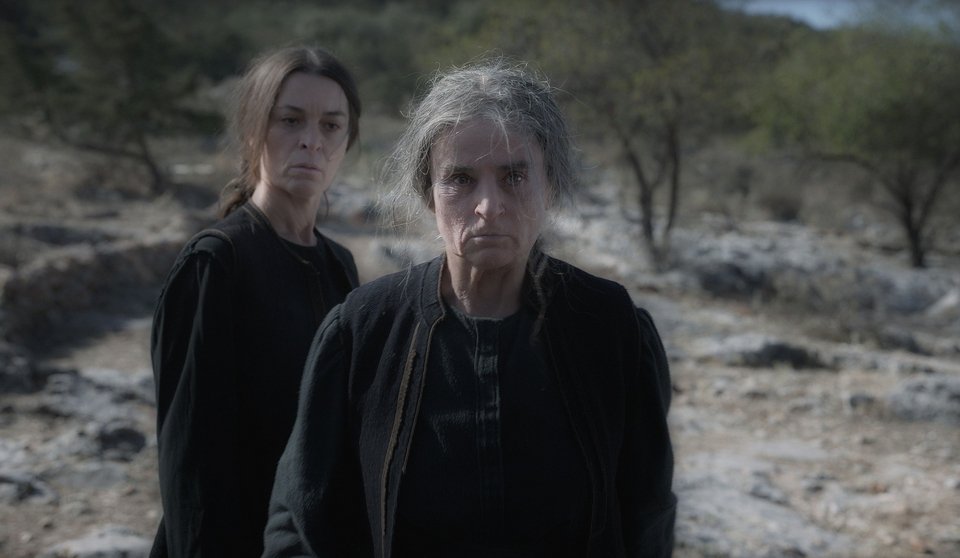 Φόνισσα – Σκηνοθεσία: Εύα Νάθενα