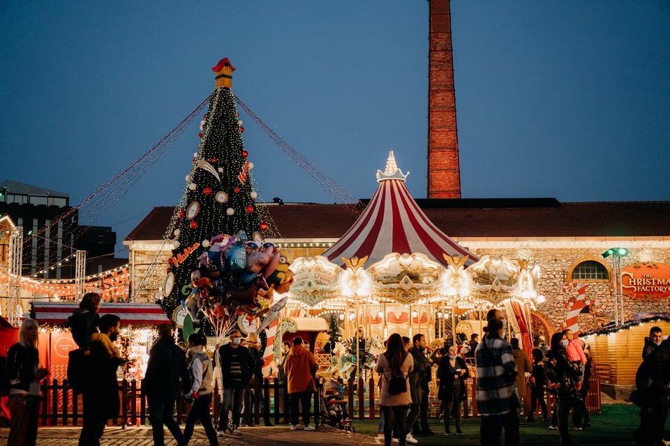 Το The Christmas Factory γιορτάζει τα 10 του χρόνια