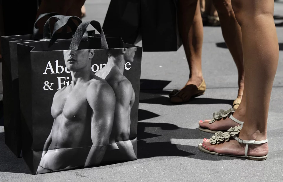  Ambercrombie &amp; Fitch