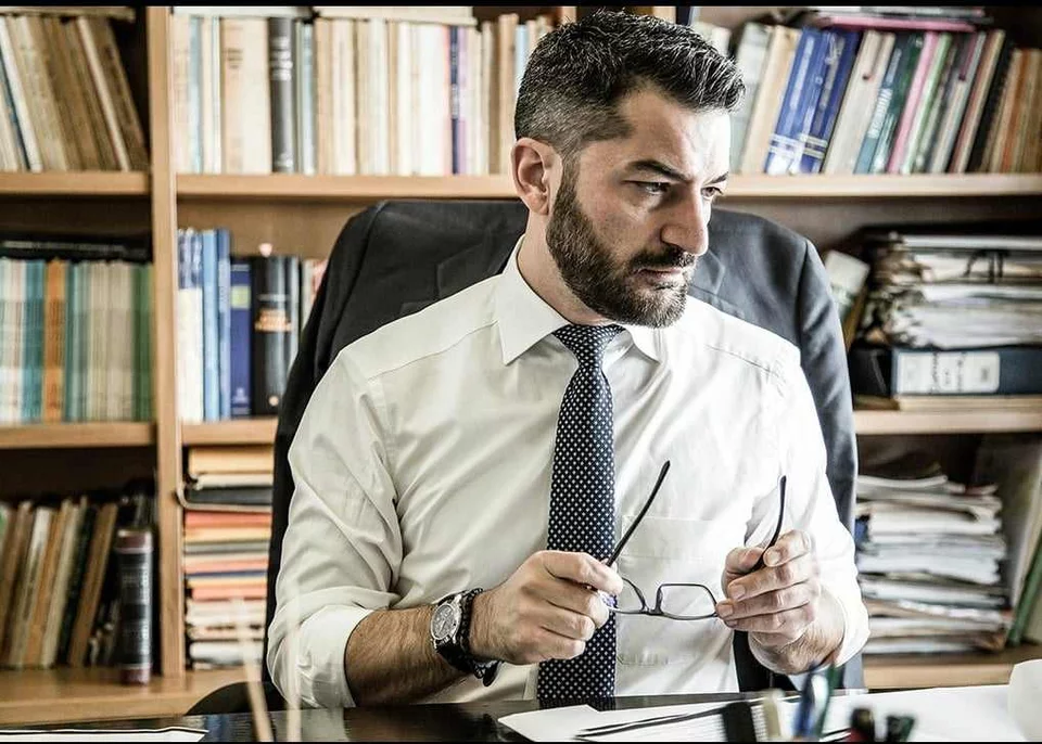 Βασίλης Μπόκος σύνταξη προγράμματος, νομικά θέματα 