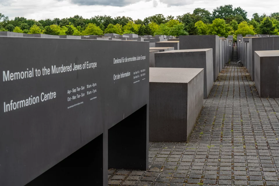 Μνημείο του ολοκαυτώματος στο Βερολίνο