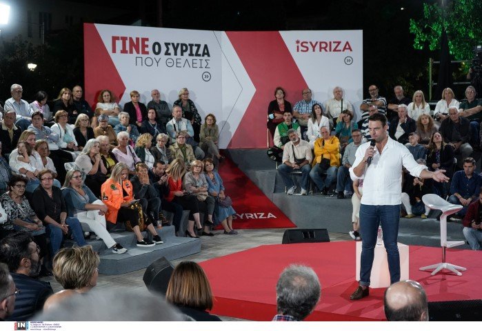 Ο Στέφανος Κασσελάκης στο Κερατσίνι / Φωτογραφία: Intimenews/ΠΕΡΙΣΤΕΡΗΣ ΔΗΜΗΤΡΗΣ