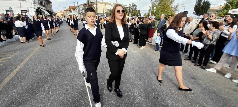 Το θερμό χειροκρότημα του κόσμου απέσπασε ο μαθητής της Α' Γυμνασίου, Ιωάννης Παπαθανασίου
