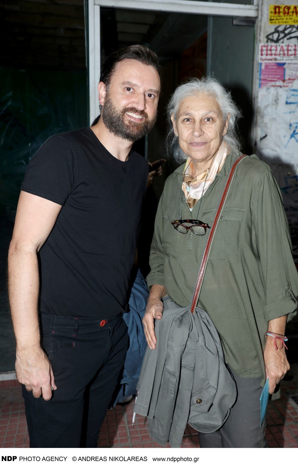 Αργύρης Αγγέλου-Ρέινα Εσκενάζυ