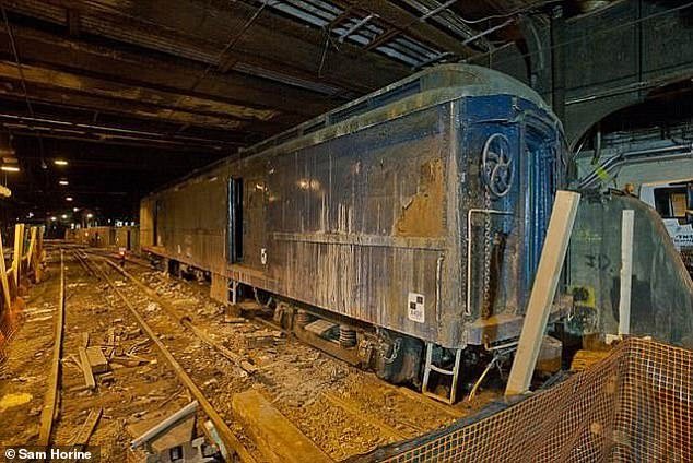 Το σκουριασμένο «Track 61» του Grand Central Terminal είναι κρυμμένο κάτω από το κλειστό πλέον ξενοδοχείο Waldorf Astoria