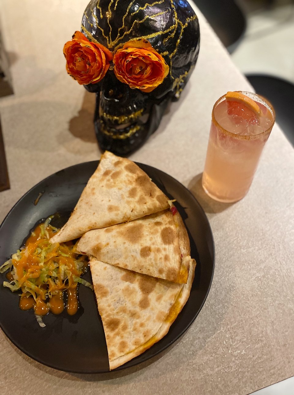 Τα fajitas, ένα από τα δημοφιλή πιάτα του Mexha. 