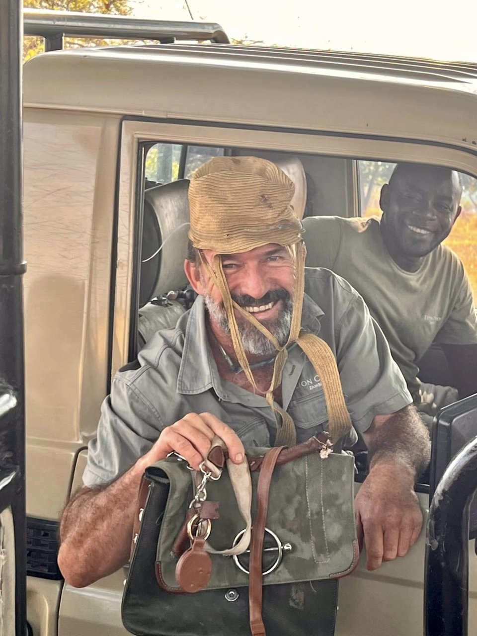 Οι οδηγοί με την τσάντα