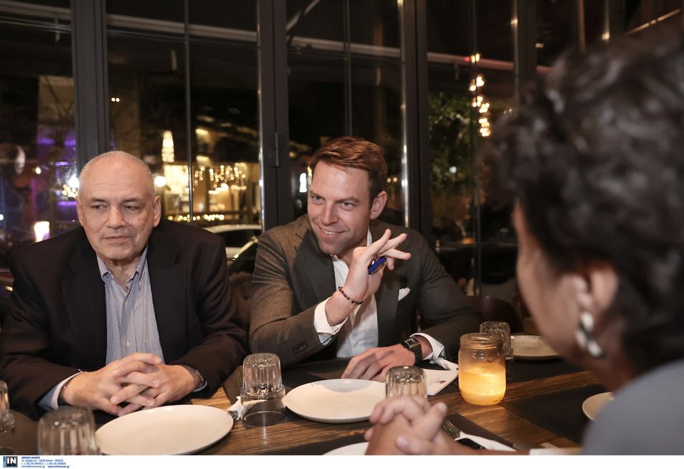 Βραδινή έξοδος της Κοινοβουλευτικής Ομάδας του ΣΥΡΙΖΑ με τον πρόεδρο Στέφανο Κασσελάκη / Φωτογραφία: Intime - ΛΙΑΚΟΣ ΓΙΑΝΝΗΣ  