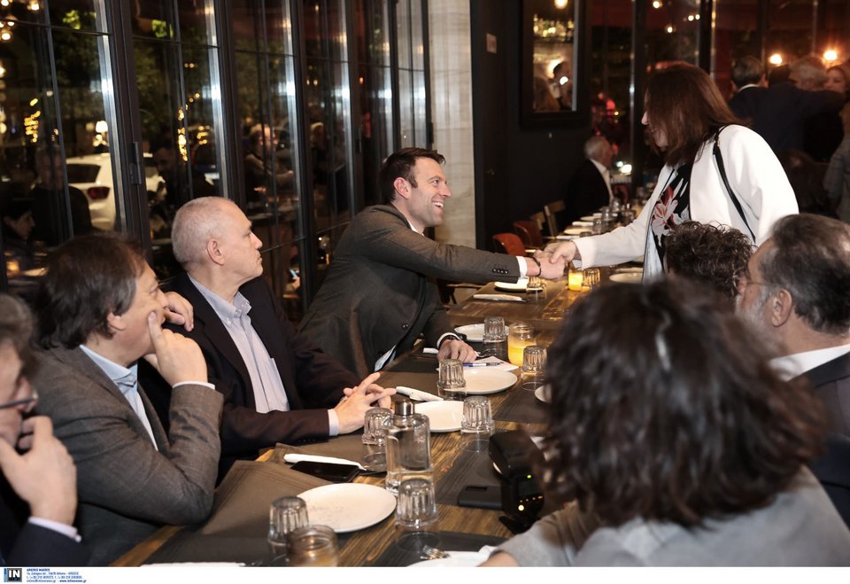 Βραδινή  έξοδος της Κοινοβουλευτικής Ομάδας του ΣΥΡΙΖΑ με τον πρόεδρο Στέφανο Κασσελάκη / Φωτογραφία: Intime - ΛΙΑΚΟΣ ΓΙΑΝΝΗΣ  