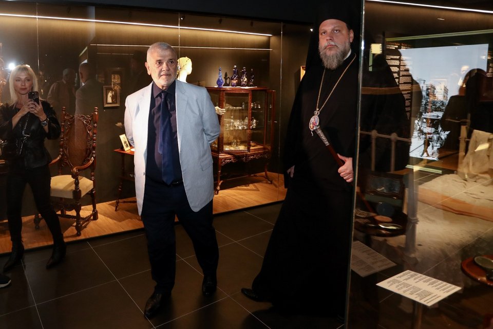 «Στις δύσκολες εποχές που ζούμε με δύο ανοιχτούς πολέμους στην Ευρώπη και τη Μέση Ανατολή, είναι μεγάλη παρηγοριά να εγκαινιάζουμε το μουσείο προσφυγικού ελληνισμού» είπε ο Δημήτρης Μελισσανίδης