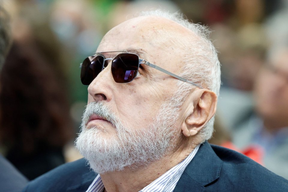 Ο Παναγιώτης Κουρουμπλής στην παρουσίαση του Βιβλίου του Ξενοφώντα Κοντιάδη «Το φαινόμενο Κασσελάκης»