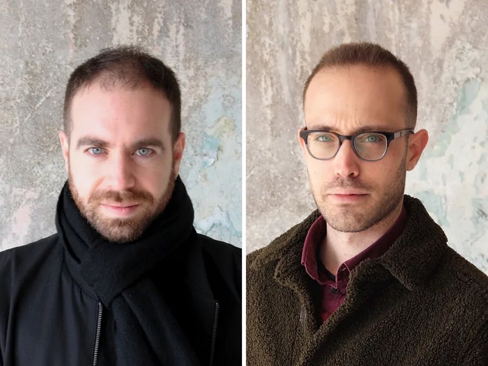 Οι αρχιτέκτονες Ηλίας Οικονομάκης (αριστερά) και Άγγελος Σιαμπακούλης (δεξιά). 