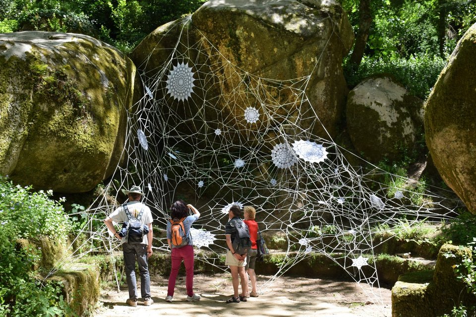 Σεμεδάκια σαν ιστός αράχνης στην Σίντρα της Πορτογαλίας