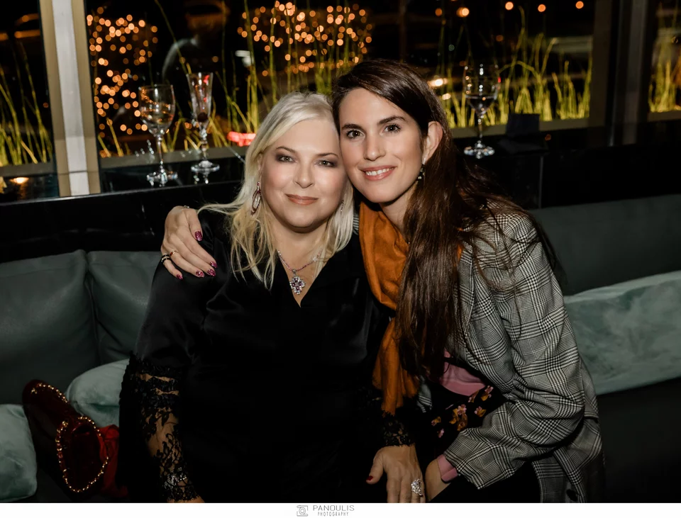 ΕΛΕΝΗ ΧΑΤΖΗΩΑΝΝΟΥ ΜΕΤΑΞΩΤΟΥ, ΑΝΑΣΤΑΣΙΑ ΚΑΙΣΑΡΗ