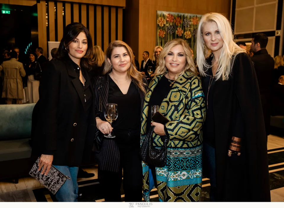 ΔΩΡΟΘΕΑ ΜΕΡΚΟΥΡΗ, ΜΑΡΙΕΛΛΑ ΣΑΒΒΙΔΟΥ, ΜΑΙΡΗ ΑΥΓΕΡΙΝΟΠΟΥΛΟΥ, ΚΑΤΕΡΙΝΑ ΓΚΑΓΚΑΚΗ