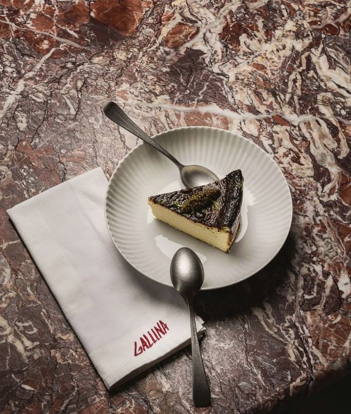 Βάσκικο κέικ με χαβιάρι