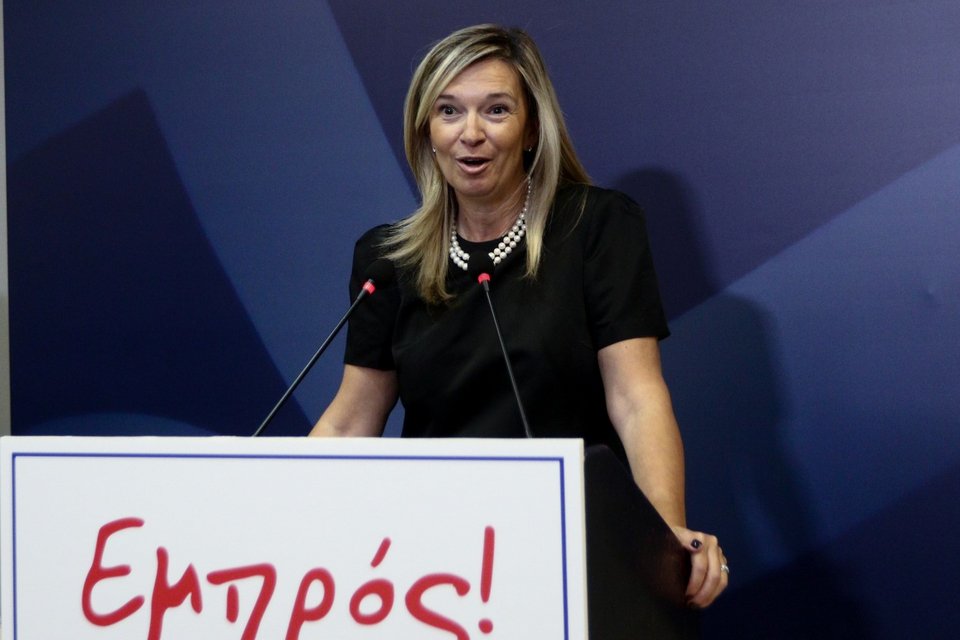 Η στενή συνεργάτιδα του Ανδρέα Λοβέρδου, Μαρία Μηλίνη -Φωτογραφία: ΧΡΗΣΤΟΣ ΜΠΟΝΗΣ/EUROKINISSI