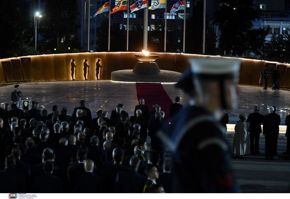 Το Μνημείο των Αθανάτων του Έθνους στο στρατόπεδο Παπάγου / Φωτογραφία: Intimenews