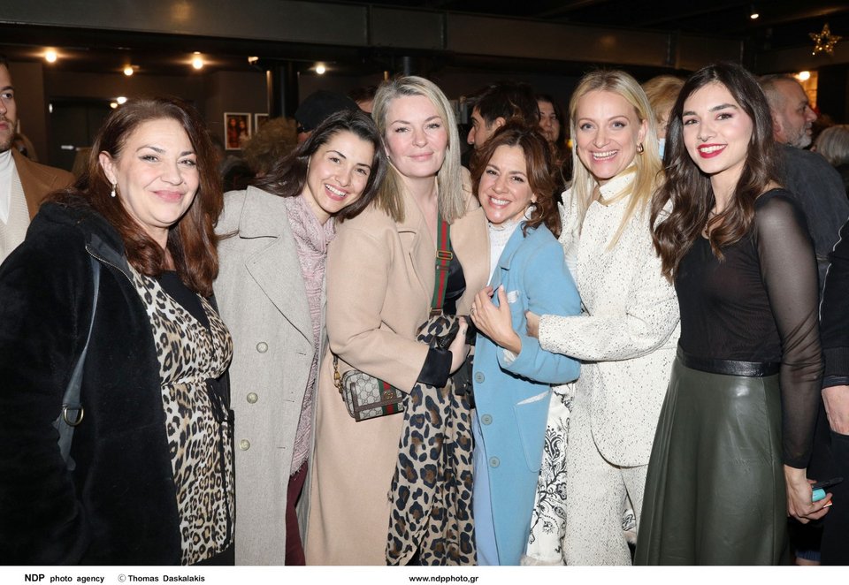 Μαρία Φιλίππου, Μαριάννα Πολυχρονίδη, Ελισάβετ Μουτάφη, Βίβιαν Κοντομάρη, Λένα Δροσάκη, Χριστίνα Μαθιουλάκη
