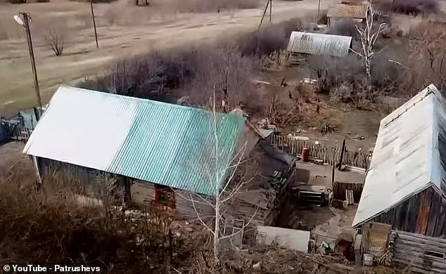 Το ζευγάρι έχει πολλά ζώα στην ιδιοκτησία του