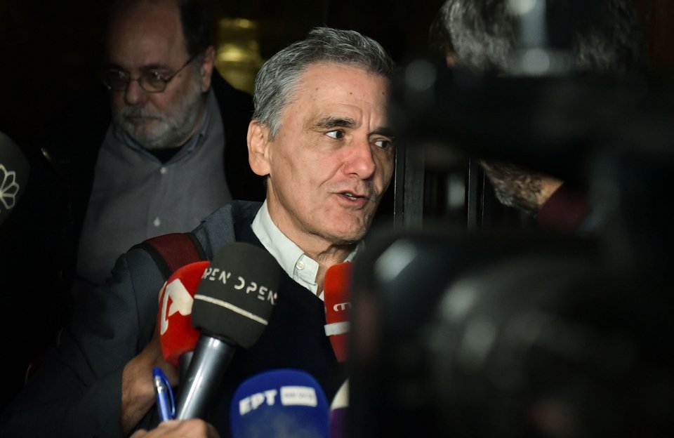 Ο Ευκλείδης Τσακαλώτος μετά την συνάντηση των 11 / Φωτογραφία: Intime ΖΑΧΟΣ ΓΙΩΡΓΟΣ
