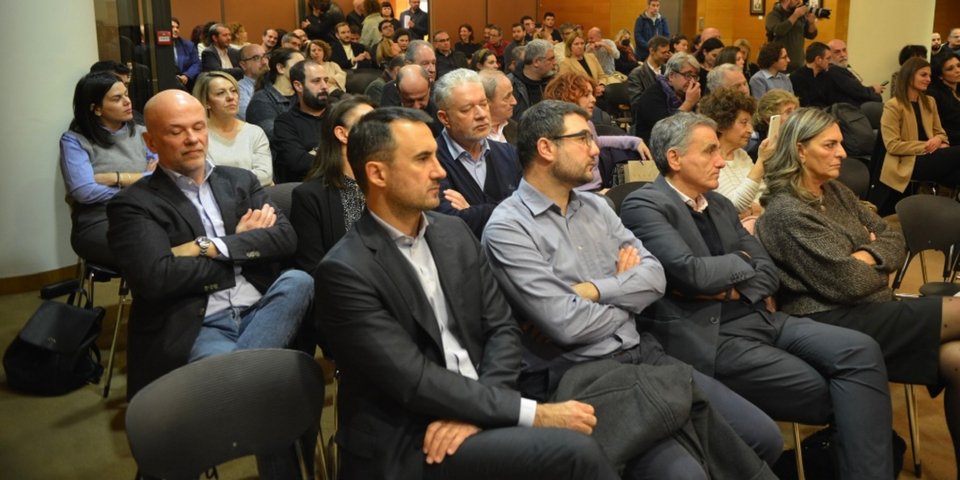 Αλέξης Χαρίτσης, Νάσος Ηλιόπουλος, Ευκλείδης Τσακαλώτος, Πέτη Πέρκα στην εκδήλωση στη μνήμη του Ηλία Νικολακόπουλου.