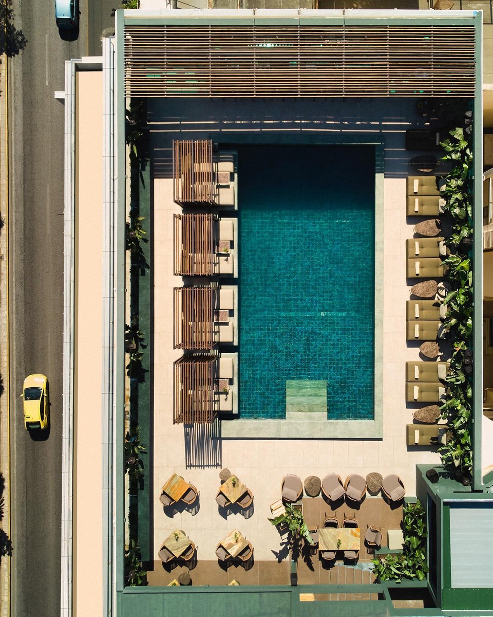 Φωτογραφία του rooftop του Radisson Blu Park από drone / Φωτογραφία: 10urbanroof/Instagram