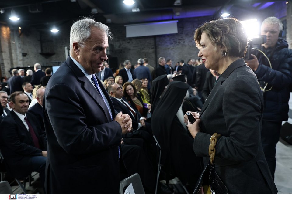Ο υπουργός Επικρατείας Μάκης Βορίδης και η αντιπρόεδρος της Βουλής και πρώην υπουργός του ΣΥΡΙΖΑ Όλγα Γεροβασίλη / Φωτογραφία: Intime -ΛΙΑΚΟΣ ΓΙΑΝΝΗΣ