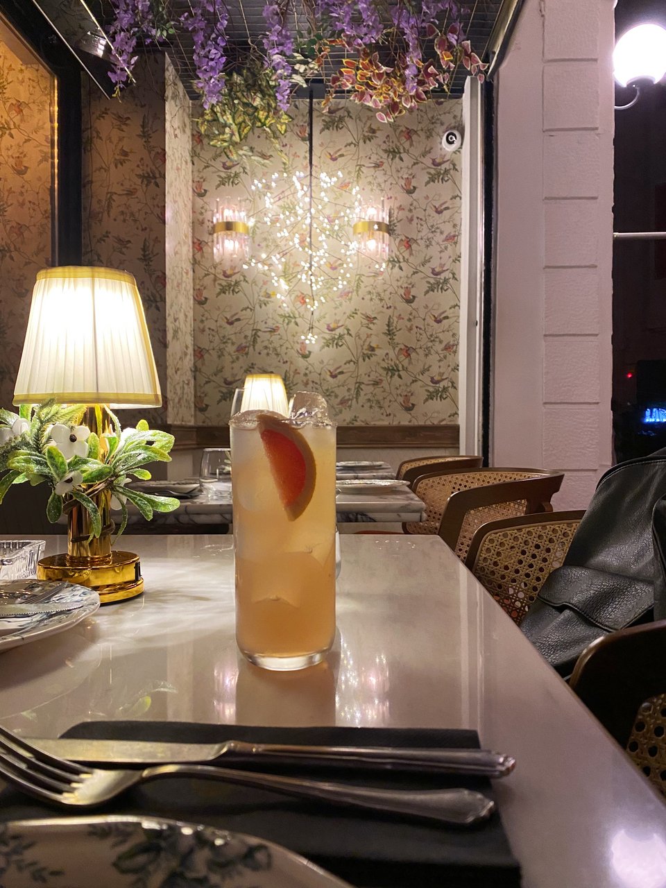 Κοκτέιλ Paloma στο Gloria Gati στην Πλατεία Καρύτση / Φωτογραφία: Μάνος Λειβαδάρος/iefimerida