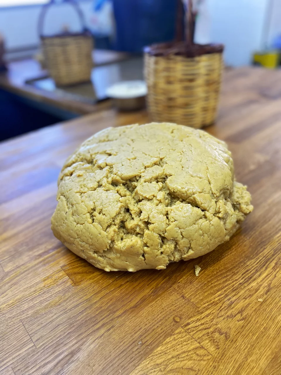 Το ζυμάρι των κουραμπιέδων είναι έτοιμο 24 ώρες μετά / Φωτογραφία: Μάνος Λειβαδάρος/iefimerida