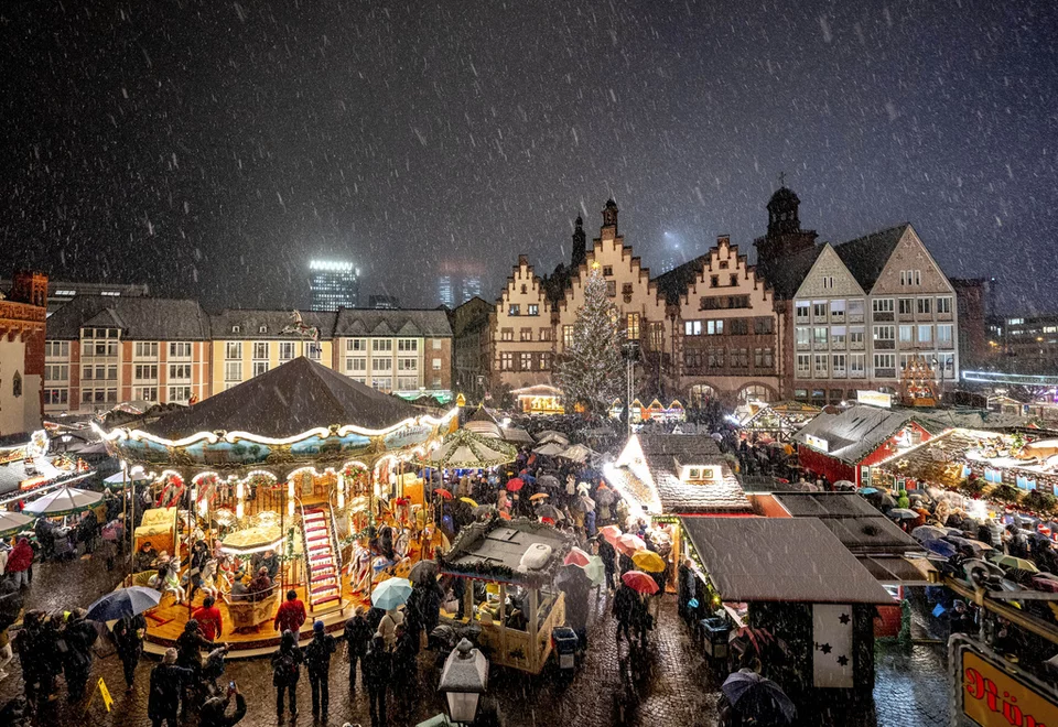 Χριστουγεννιάτικη αγορά στη Φρανκφούρτη