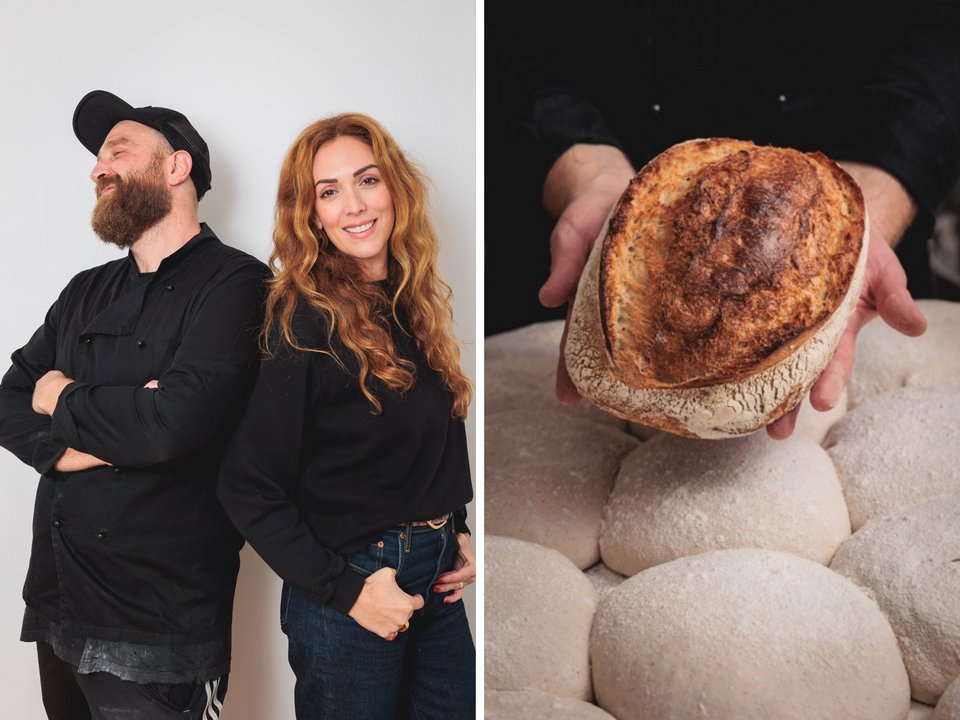 Ο Δημήτρης Λύτρας, η Ξανθή Σαραφιανού και δεξιά το ψωμί με προζύμι του Jesus Crust. 