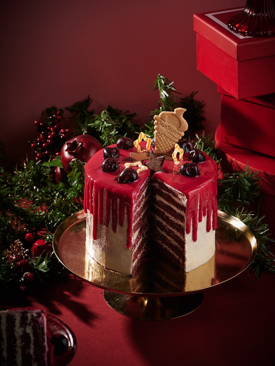 Αmarena tower cake by δωδώνη