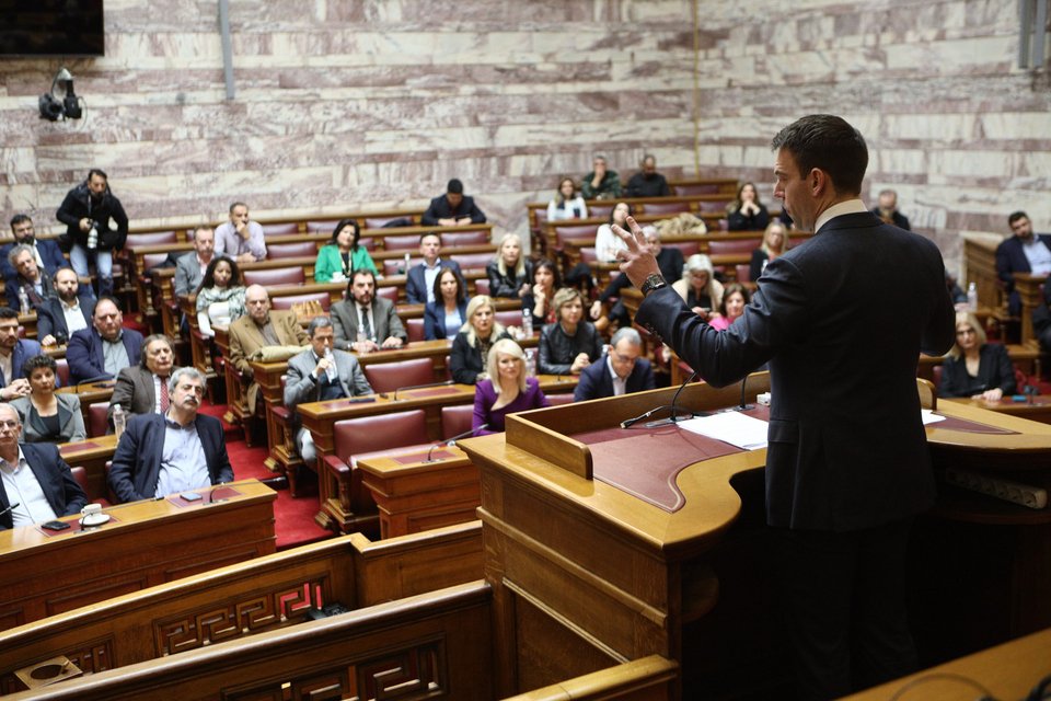 Ο Στέφανος Κασσελάκης απευθύνεται στην ΚΟ του ΣΥΡΙΖΑ-ΠΣ /Φωτογραφία Γιάννης Παναγόπουλος- EUROKINISSI