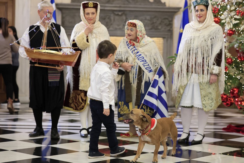 Κυριάκος Μητσοτάκης, κάλαντα
