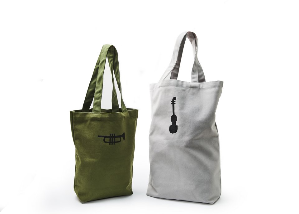 Tote Bags, αποκλειστικά σχεδιασμένες για το Μ Shop του Μεγάρου Μουσικής Αθηνών από τους G Design Studio