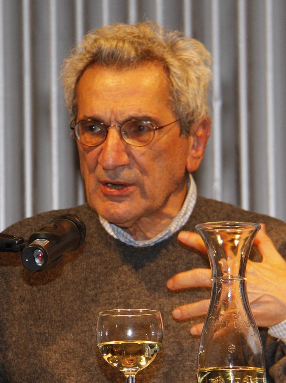 Ο Νέγκρι ήταν θεωρητικός του μαρξισμού και η όλη πορεία του ξεκίνησε στην δεκαετία του εξήντα από τον χώρο του Ιταλικού Σοσιαλιστικού Κόμματος