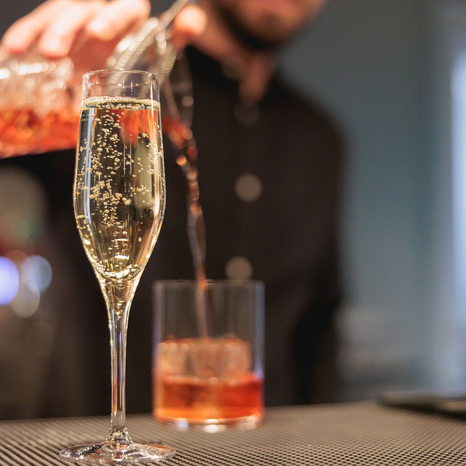 Γιορτινά ποτά και εξαιρετικό φαγητό στοεστιατόριο του Μουσείου Μπενάκη / Φωτογραφία: restaurantbenakimuseum/Instagram