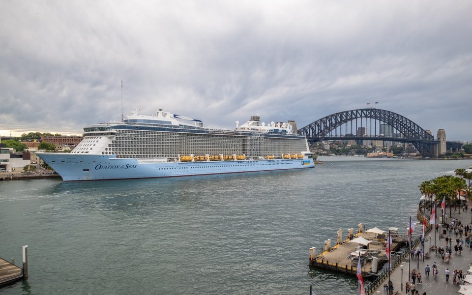 Το Ovation of the Seas της Royal Caribbean