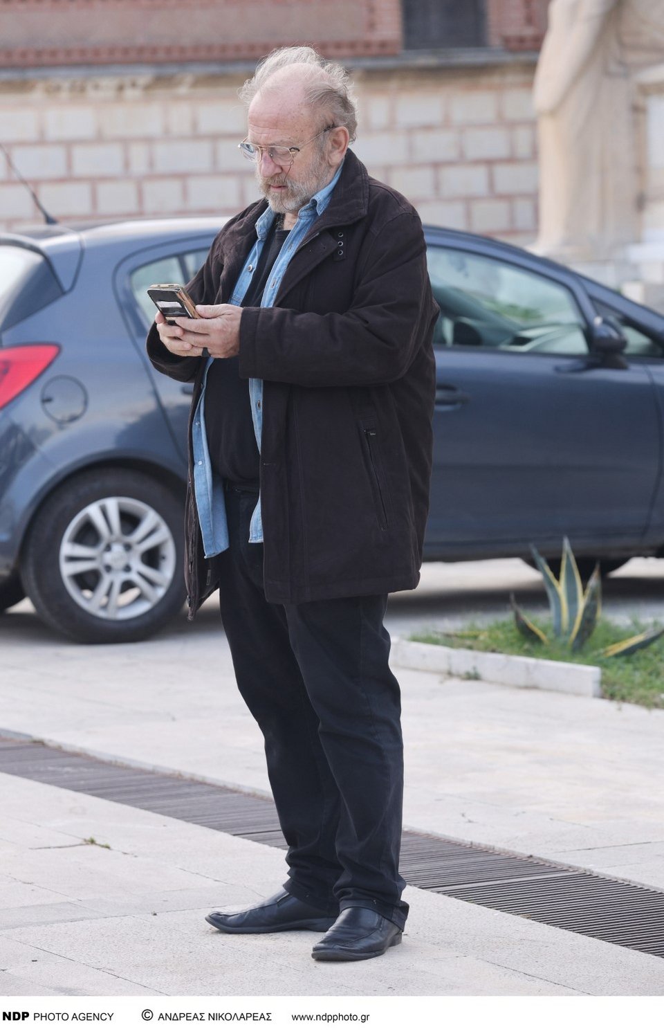 Δημήτρης Πετρόπουλος